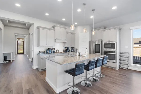 $2,400 | 547 Jefferson Drive, Kyle, TX 78640