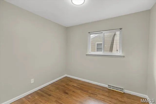 $164,900 | 3368 Suncrest Avenue, Breckenridge Hills, MO 63114