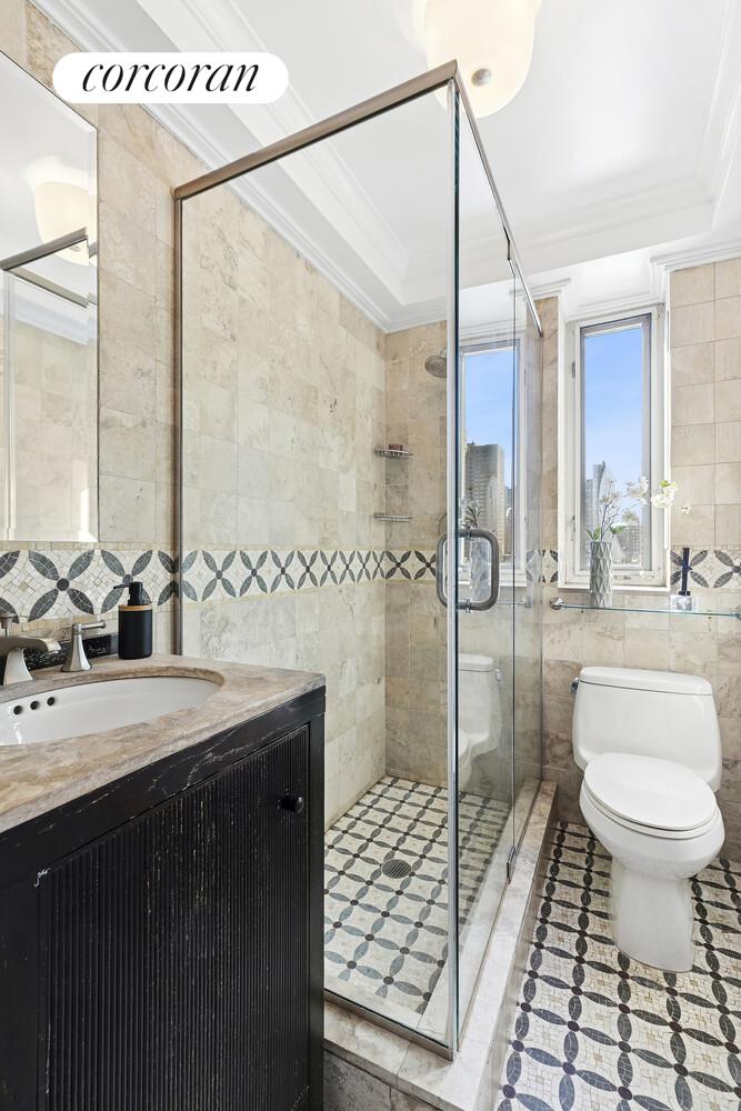 330 East 79th Street, Unit 10A Manhattan, NY 10075 - Photo 9 of 14
