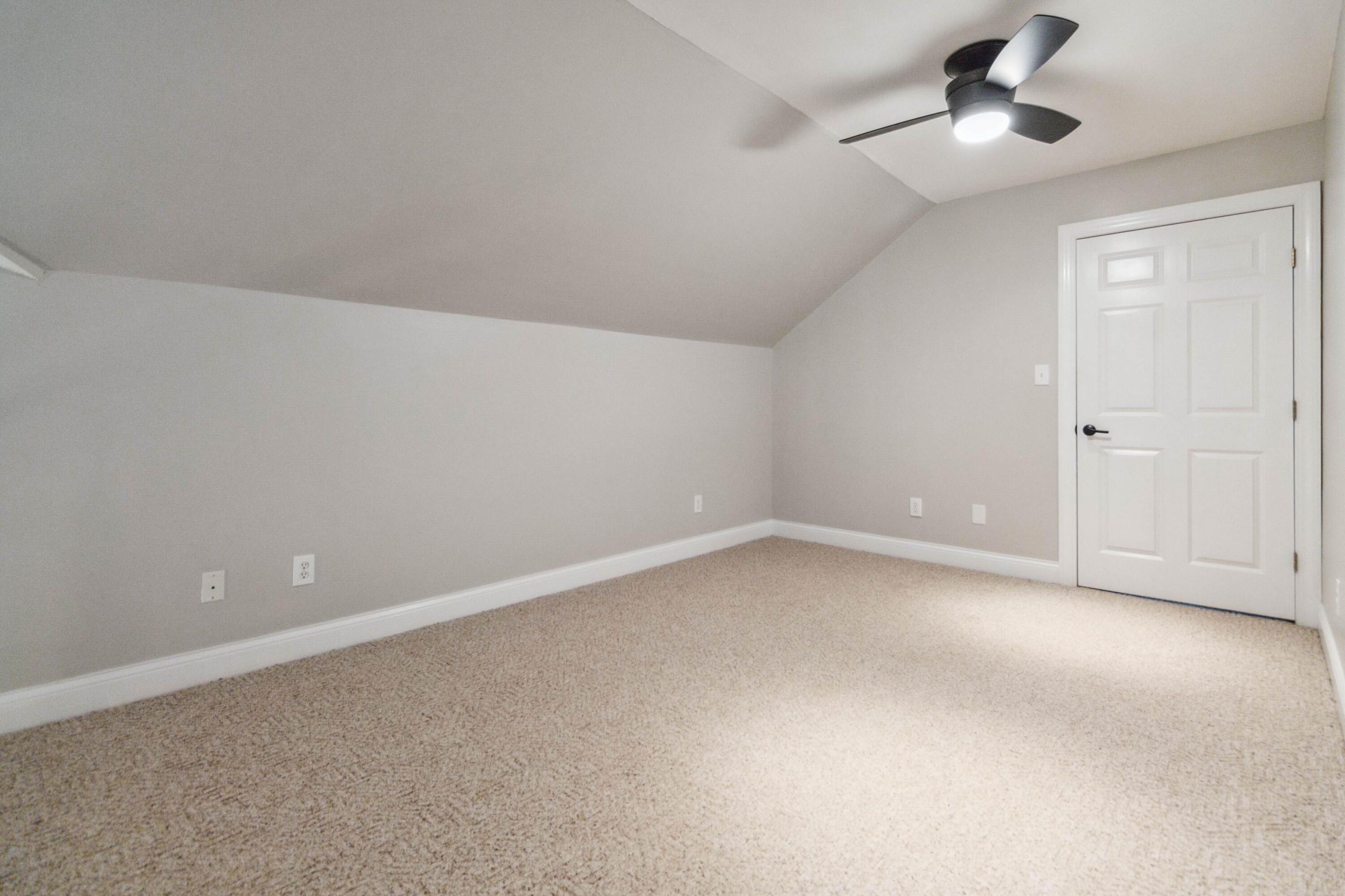1016 Putter Point Lawrenceburg, KY 40342 - Photo 52 of 108 051