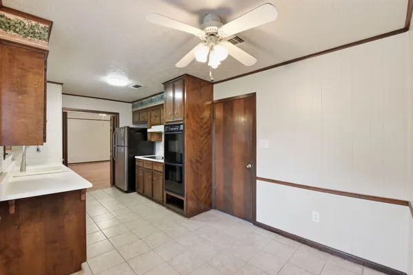 $275,000 | 1500 Austin Avenue, College Station, TX 77845