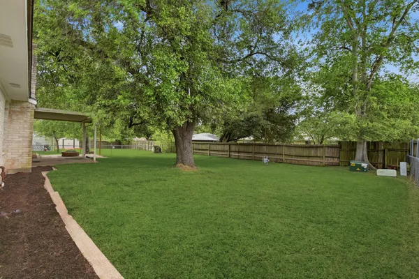 $275,000 | 1500 Austin Avenue, College Station, TX 77845