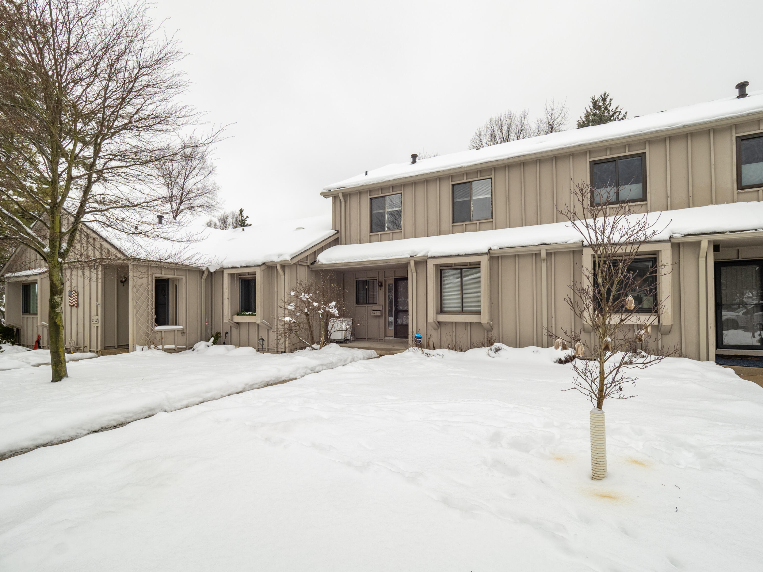 3760 Cedaridge Road Kalamazoo, MI 49008 - Photo 1 of 39 3760 Cedaridge Dr-102