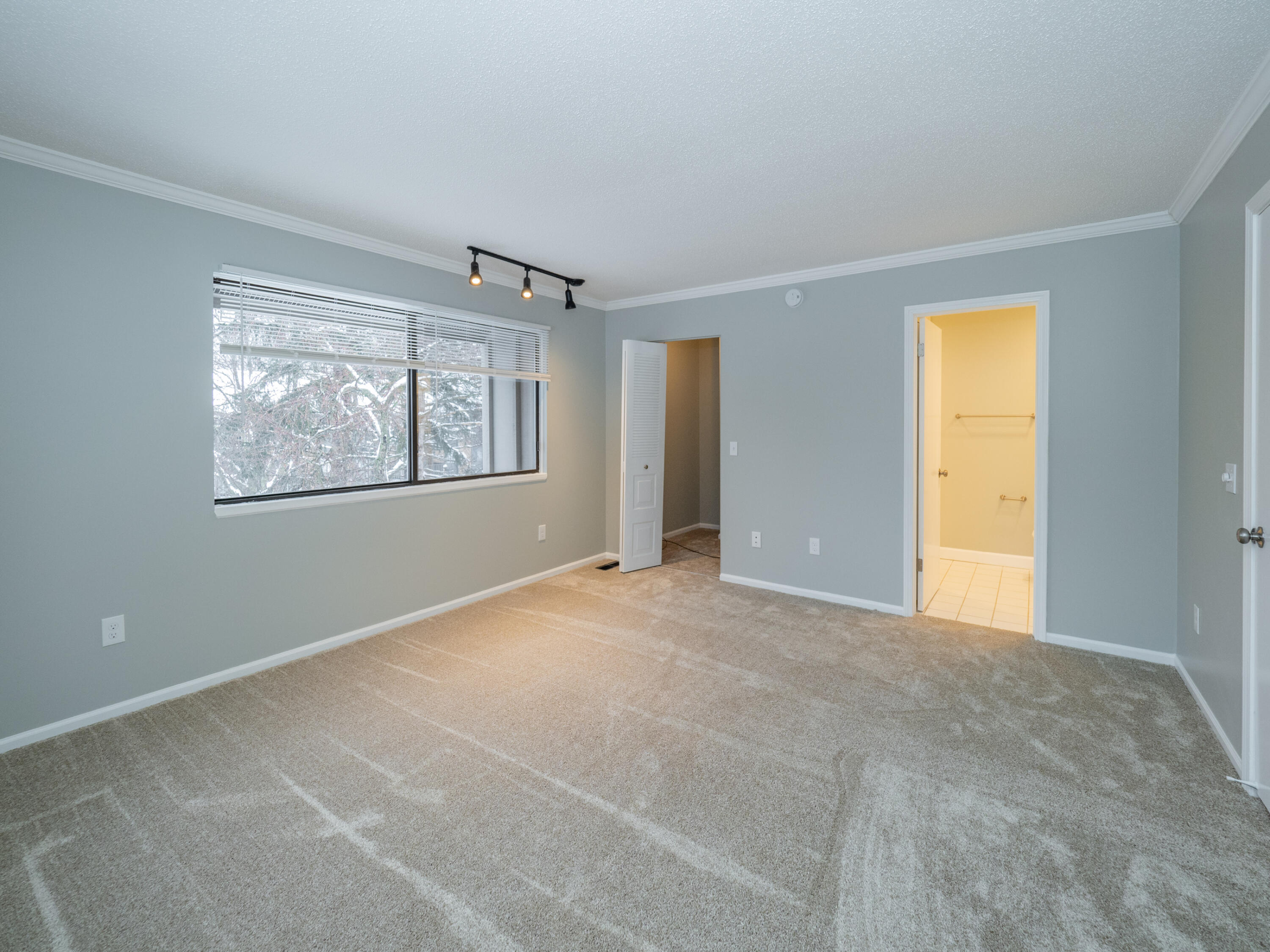 3760 Cedaridge Road Kalamazoo, MI 49008 - Photo 15 of 39 3760 Cedaridge Dr-115