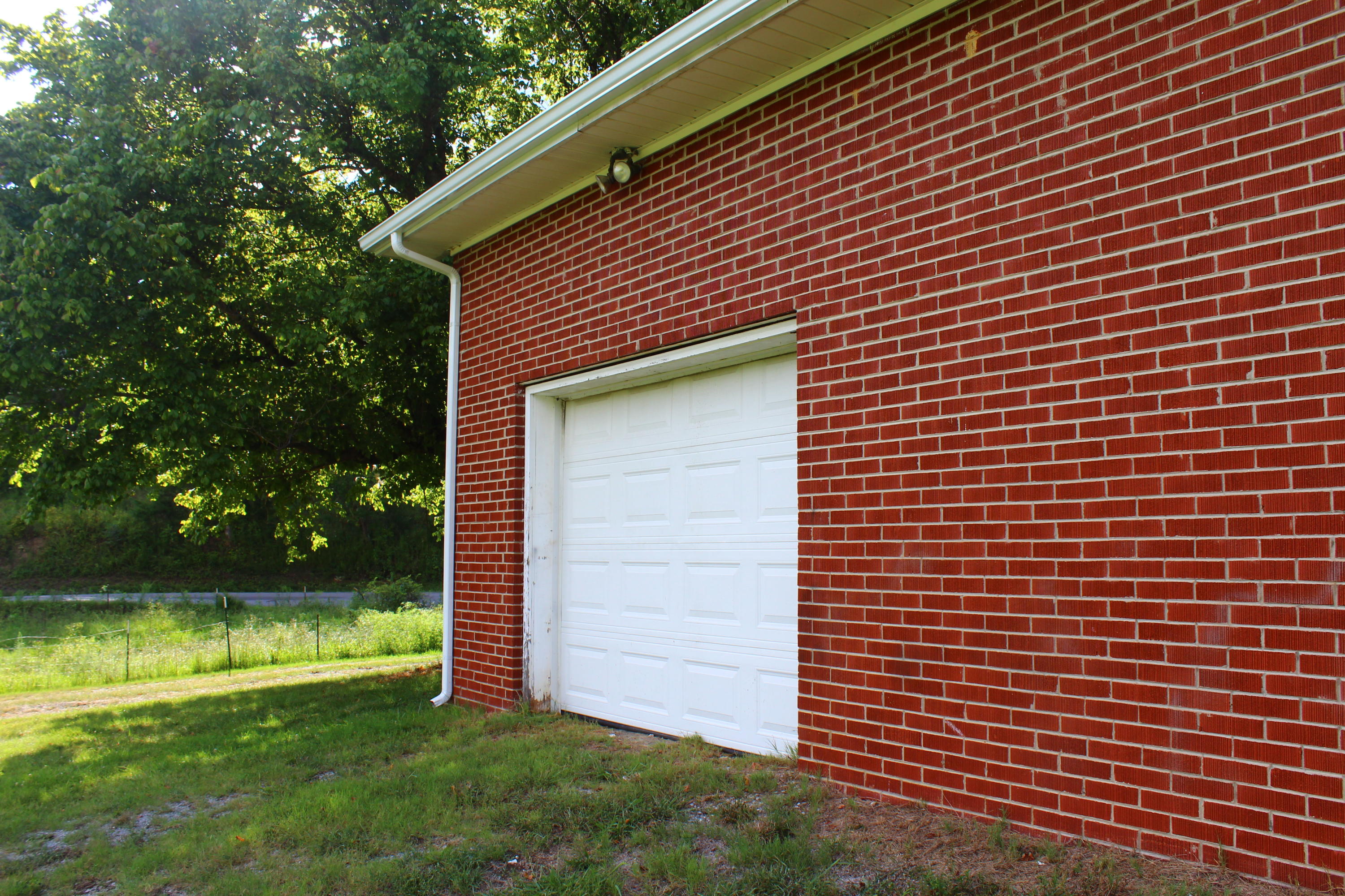 979 Little Valley Road Maynardville, TN 37807 - Photo 23 of 31 IMG_4614