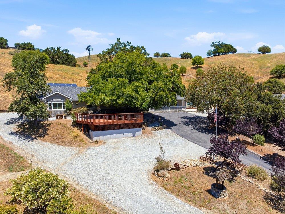 1755 Paradise View Road Morgan Hill, CA 95037 - Photo 2 of 43