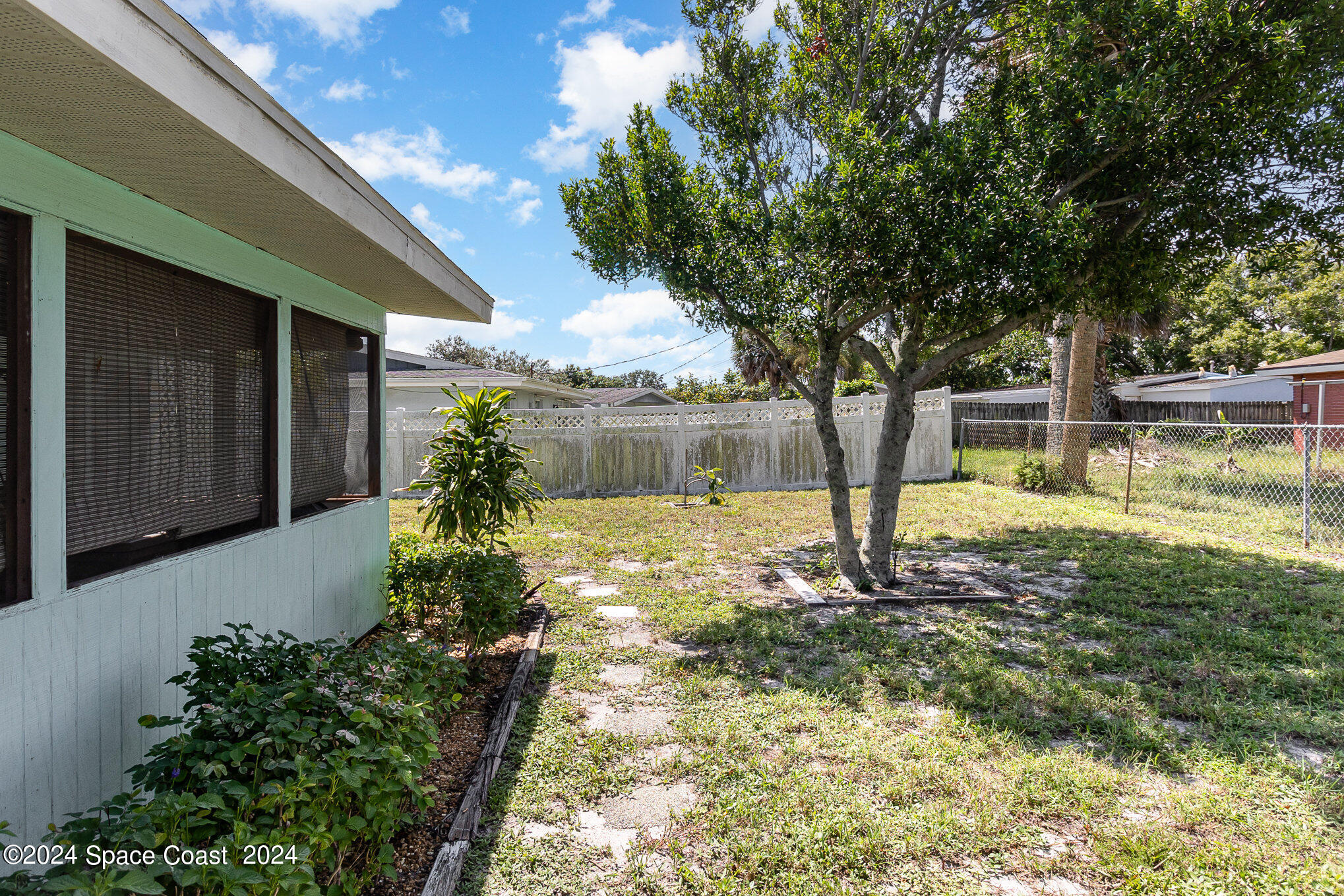 918 Darwin Lane Northeast Palm Bay, FL 32905 - Photo 22 of 24 022_i77a6025-edit