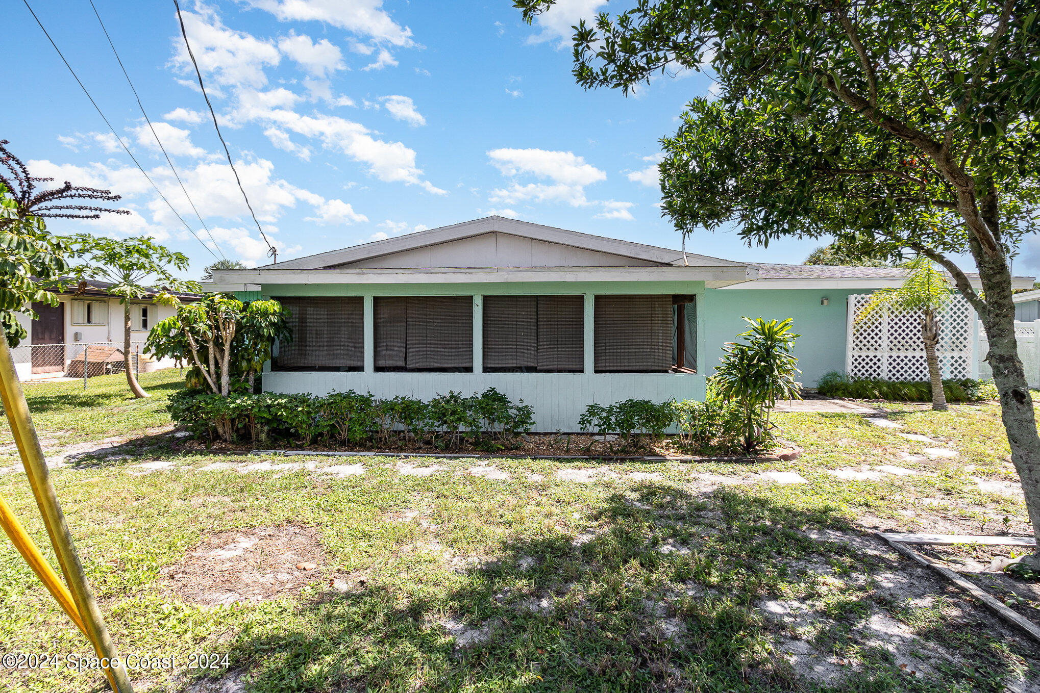 918 Darwin Lane Northeast Palm Bay, FL 32905 - Photo 23 of 24 023_i77a6020-edit