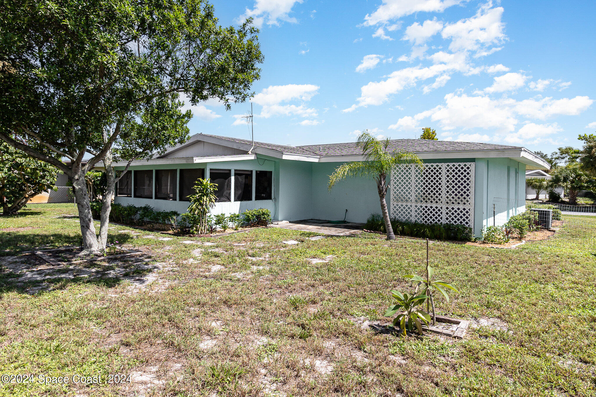 918 Darwin Lane Northeast Palm Bay, FL 32905 - Photo 24 of 24 024_i77a6022-edit