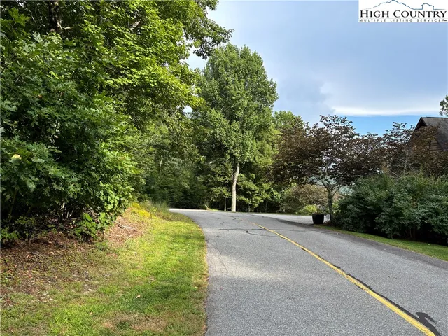 $124,900 | Lot 3 Fieldstone Hts Drive, Blowing Rock, NC 28605