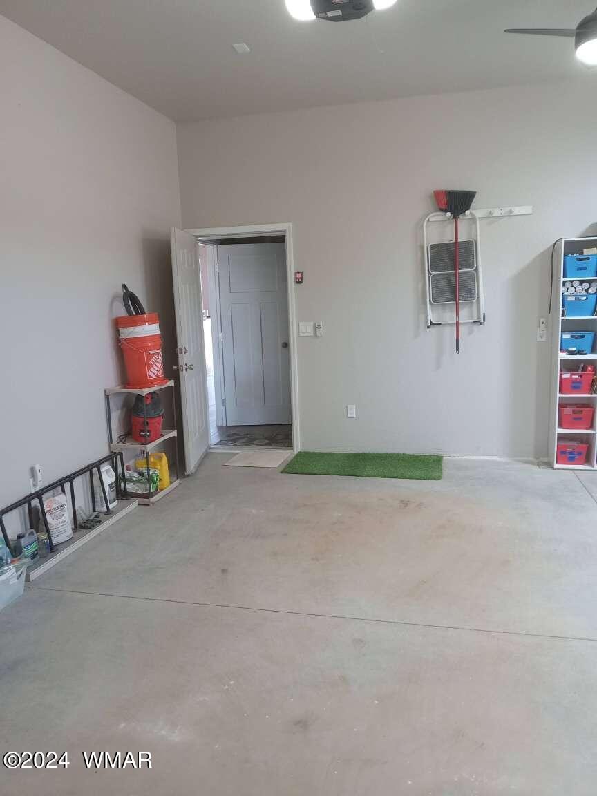 8914 Supancheck Road Show Low, AZ 85901 - Photo 29 of 35 Gallery Image 29