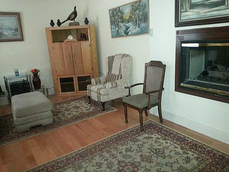173 Main Street Caliente, NV 89008 - Photo 3 of 20 Property Photo. LIVING ROOM -FIREPLACE