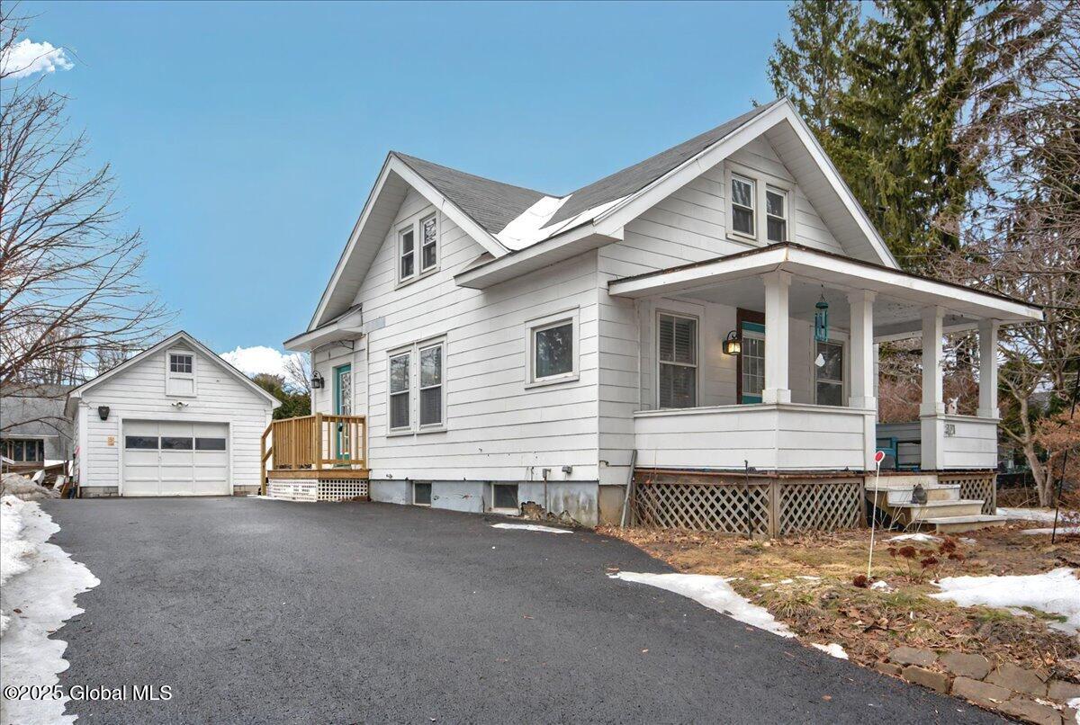 321 Kingsley Road Ballston, NY 12027 - Photo 1 of 40 12-321 KINGSLEY RD-29