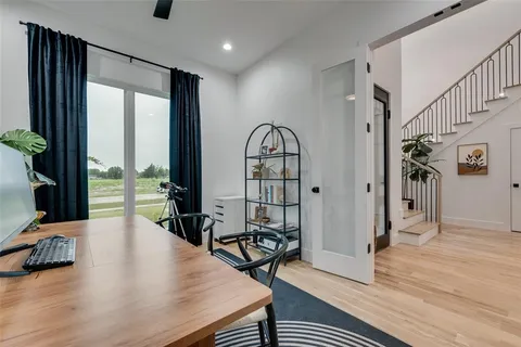 $789,000 | 418 Whispering Way, Red Oak, TX 75154