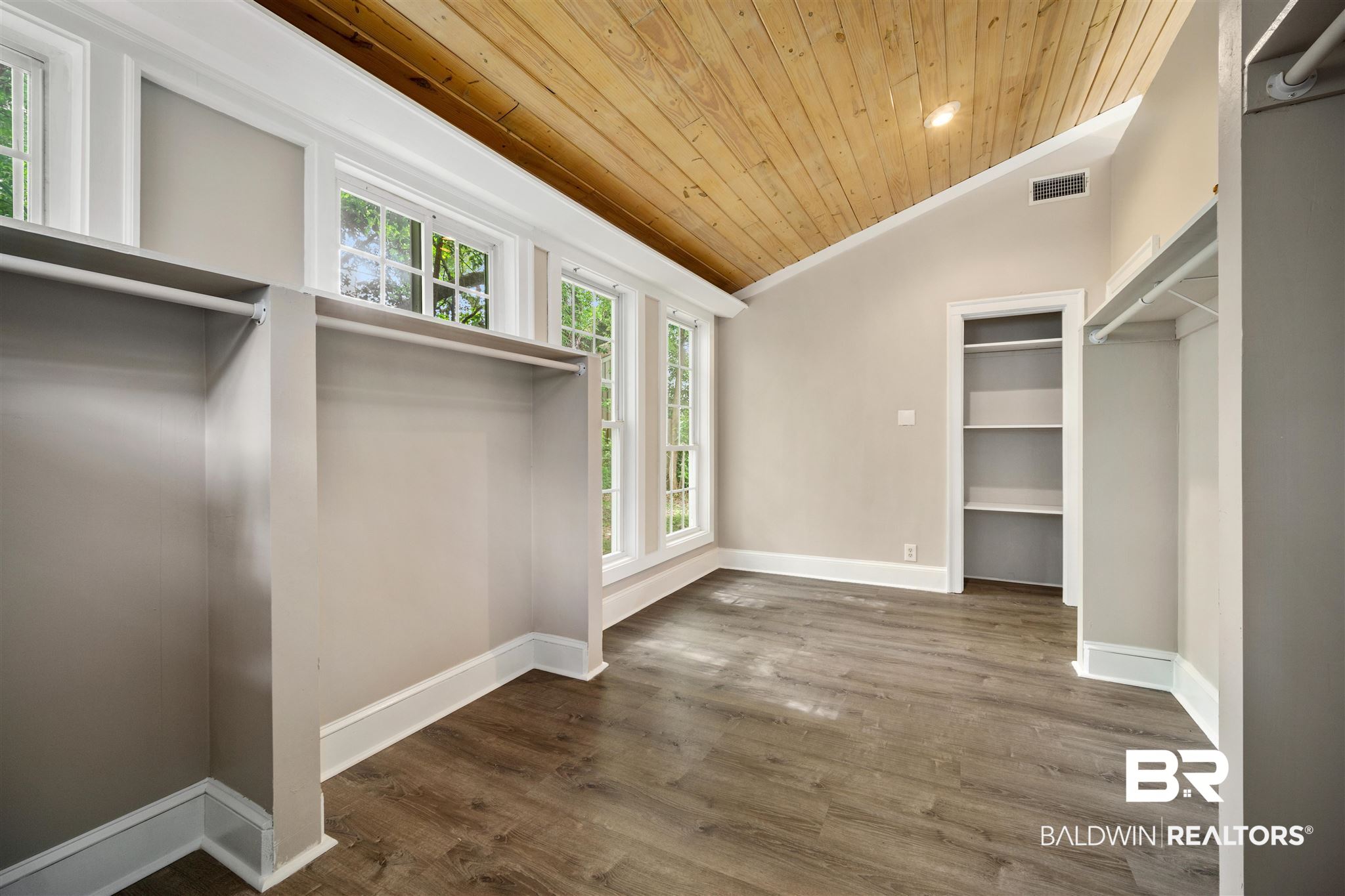 2208 Old Government Street Mobile, AL 36606 - Photo 19 of 26