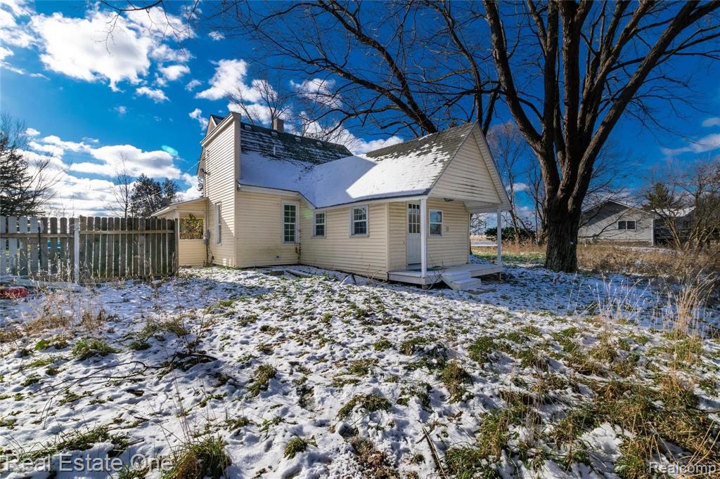 685 Peppermill Road Lapeer, MI 48446 - Photo 2 of 13