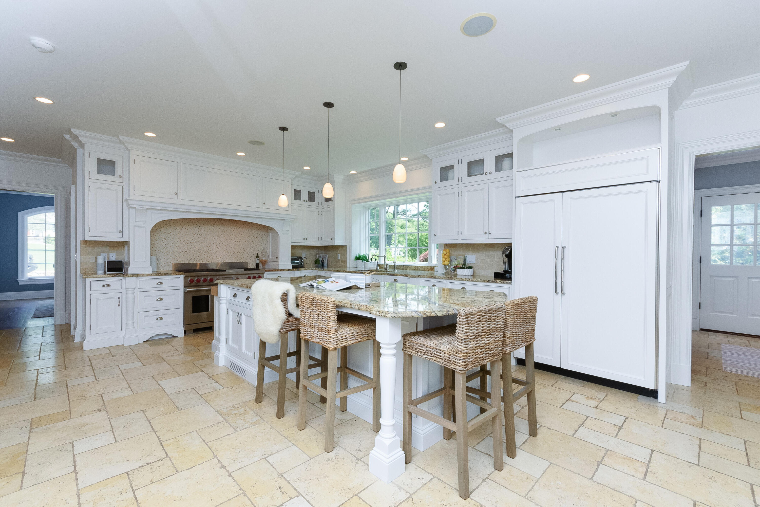 40 Holly Lane Darien, CT 06820 - Photo 17 of 56 40 Holly Ln Darien CT 06820-print-021-07