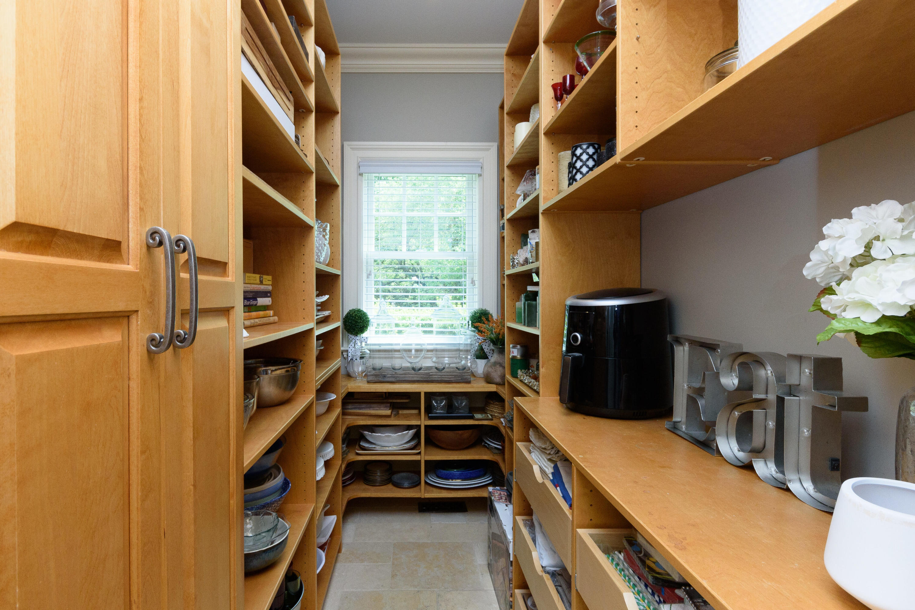 40 Holly Lane Darien, CT 06820 - Photo 21 of 56 40 Holly Ln Darien CT 06820-print-027-02