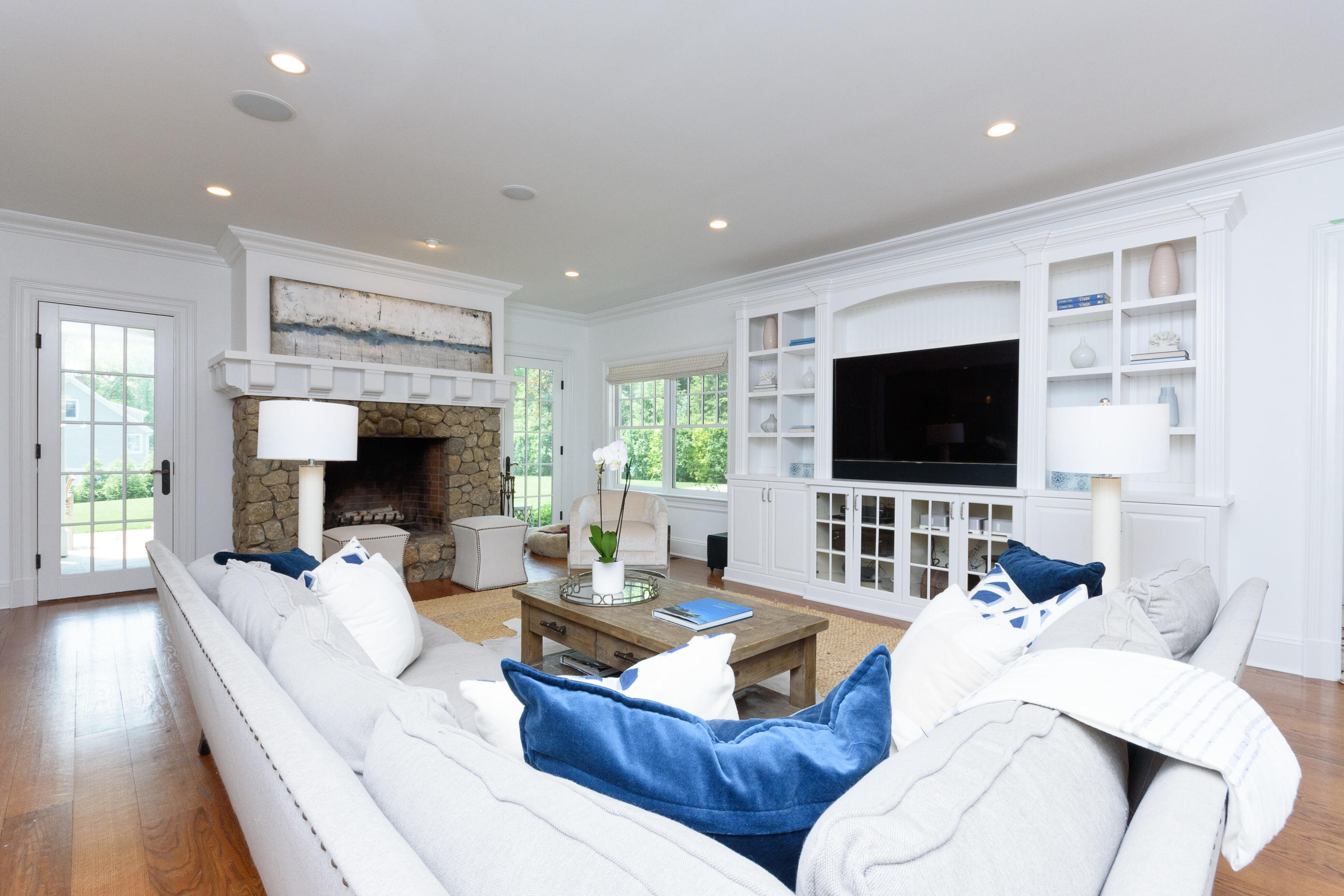 40 Holly Lane Darien, CT 06820 - Photo 23 of 56 40 Holly Ln Darien CT 06820-print-028-05