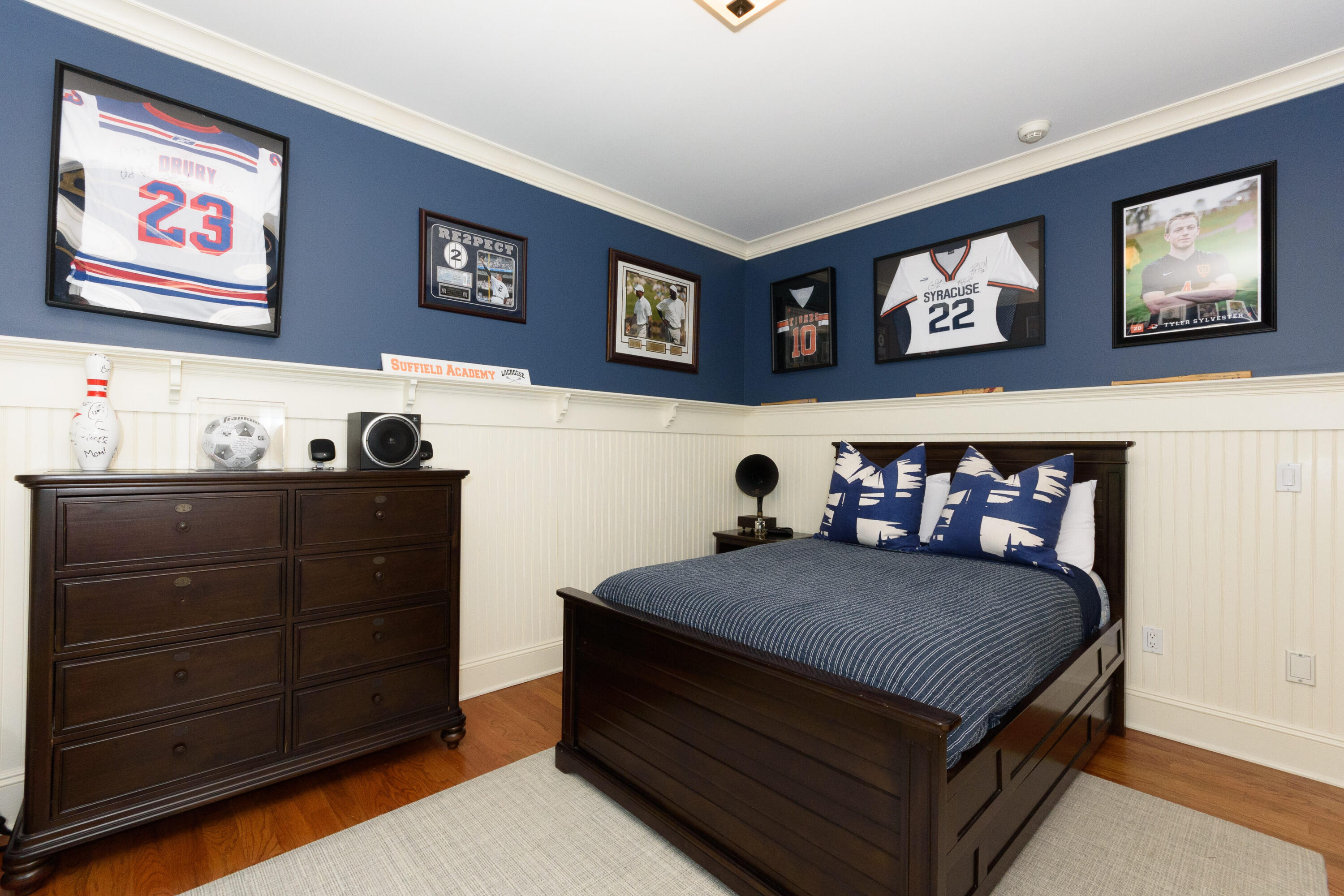 40 Holly Lane Darien, CT 06820 - Photo 33 of 56 40 Holly Ln Darien CT 06820-print-049-06