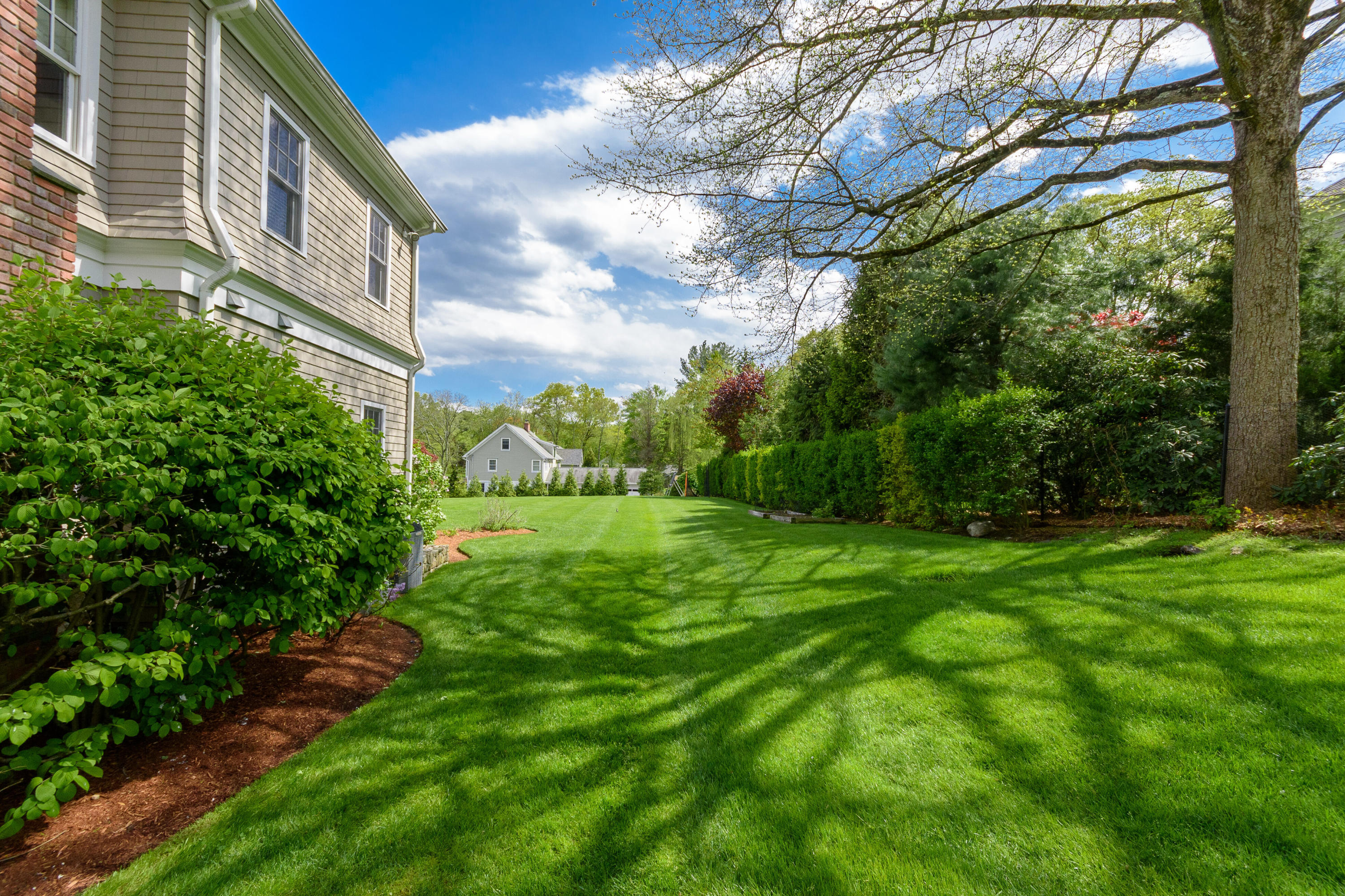 40 Holly Lane Darien, CT 06820 - Photo 47 of 56 40 Holly Ln Darien CT 06820-print-006-00