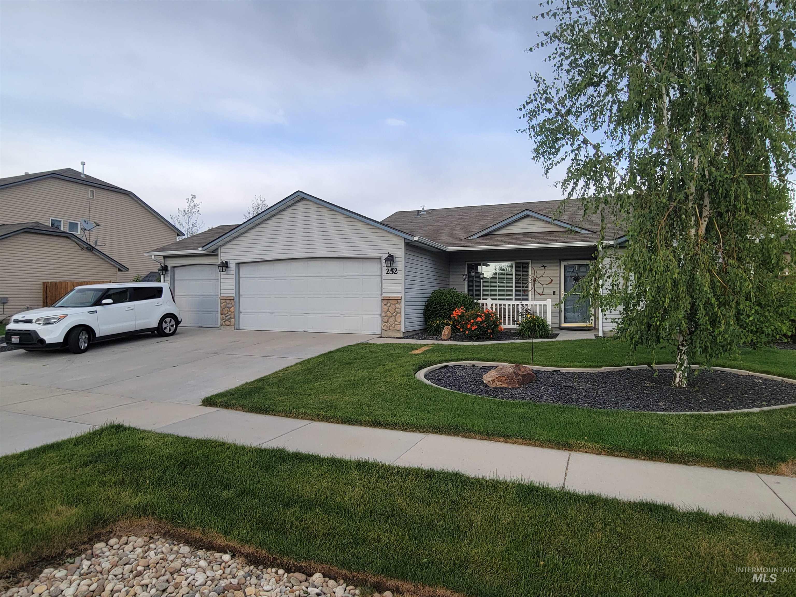 252 Archer Road Middleton, ID 83644 - Photo 1 of 24