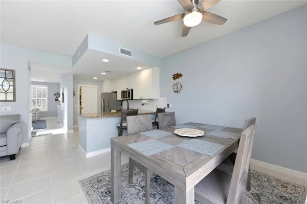 $3,200 | 6076 Islandwalk Boulevard, Naples, FL 34119