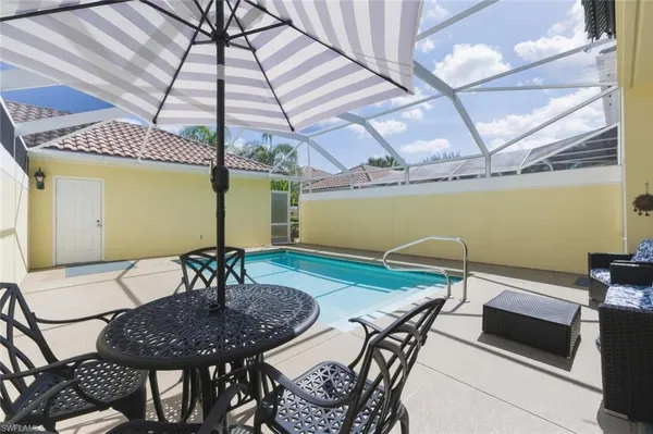 $3,200 | 6076 Islandwalk Boulevard, Naples, FL 34119