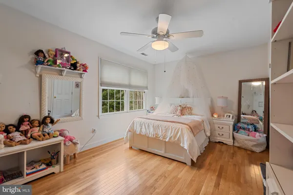 $1,250,000 | 301 Sturtons Lane, Pasadena, MD 21122