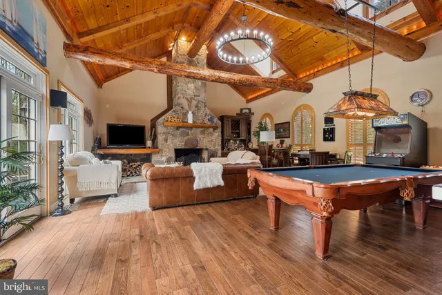 $1,300,000 | 301 Sturtons Lane, Pasadena, MD 21122