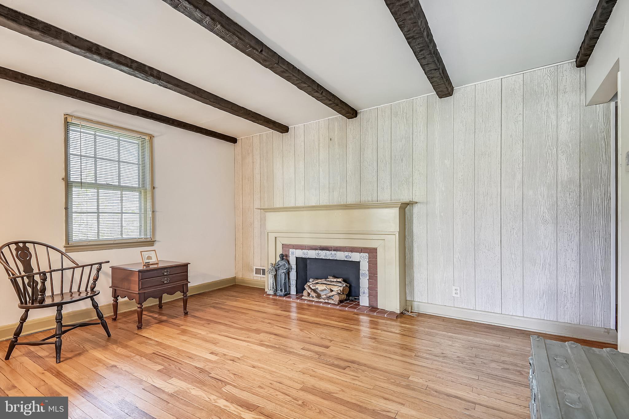 2509 Wendover Road Baltimore, MD 21234 - Photo 3 of 39
