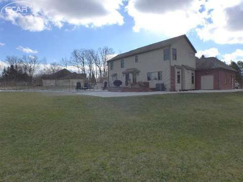 2245 South State Road Davison, MI 48423 - Photo 37 of 37 20427461-36.JPG