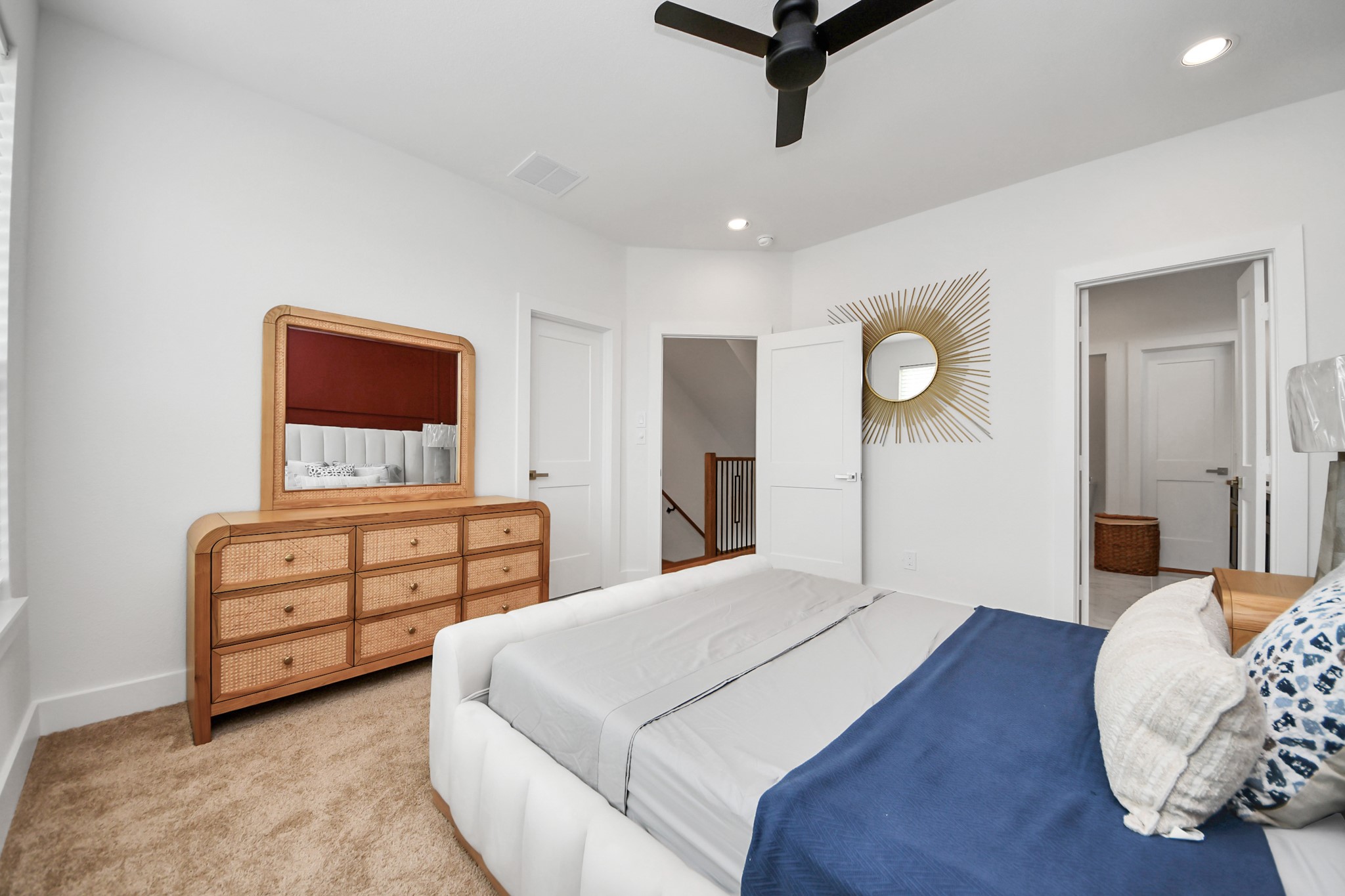 2426 Ella Boulevard Houston, TX 77008 - Photo 31 of 43