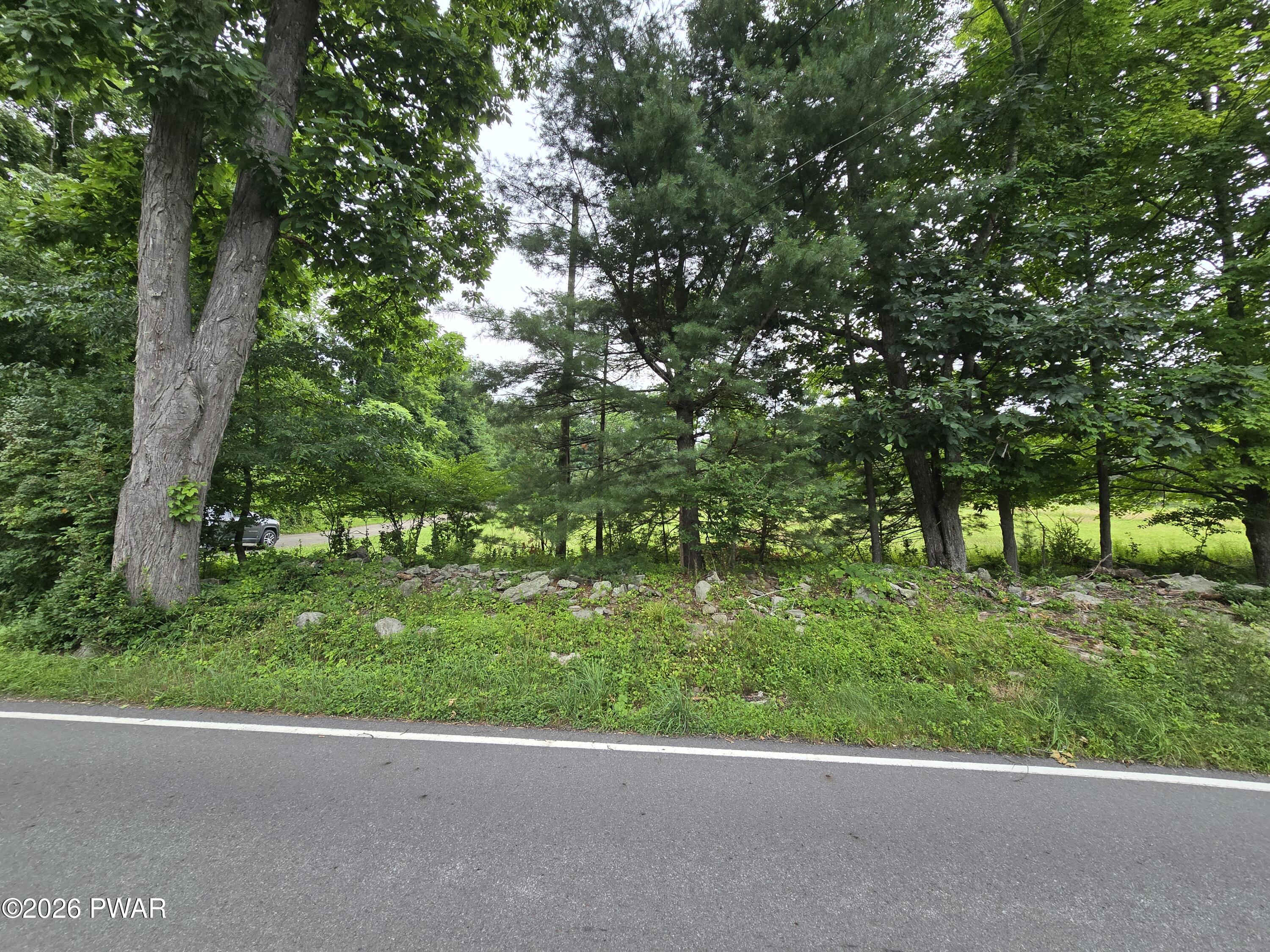 565 1st Road Cresco, PA 18326 - Photo 3 of 6 Gallery Image 3