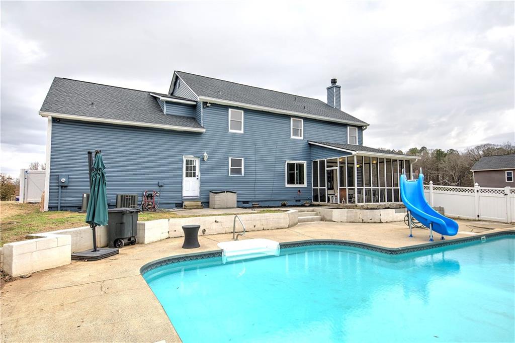 16 High Point Drive Southwest Cartersville, GA 30120 - Photo 44 of 44 a view of a house with swimming pool