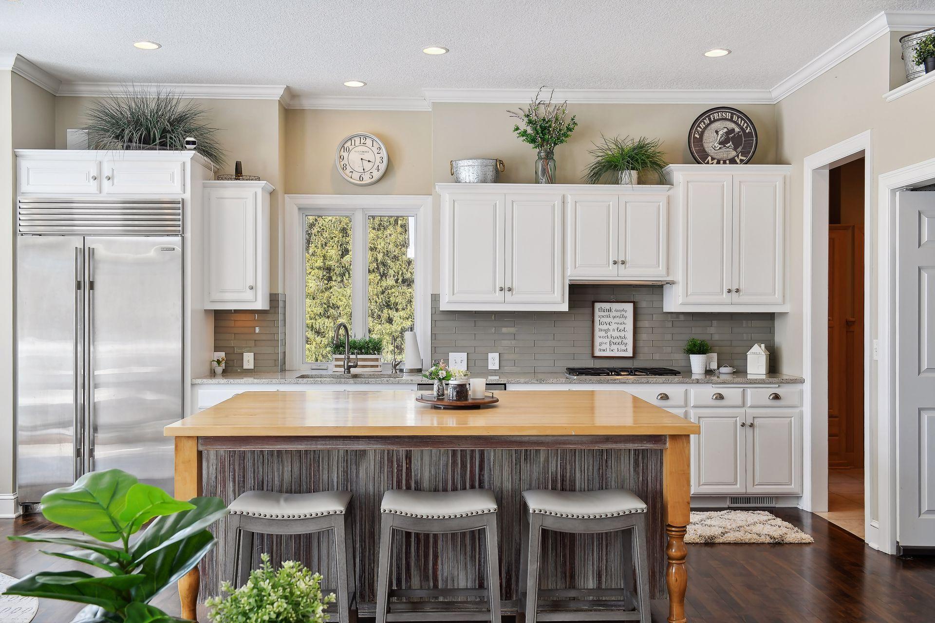 4550 Dunibar Ridge Road Minnetonka, MN 55345 - Photo 11 of 63