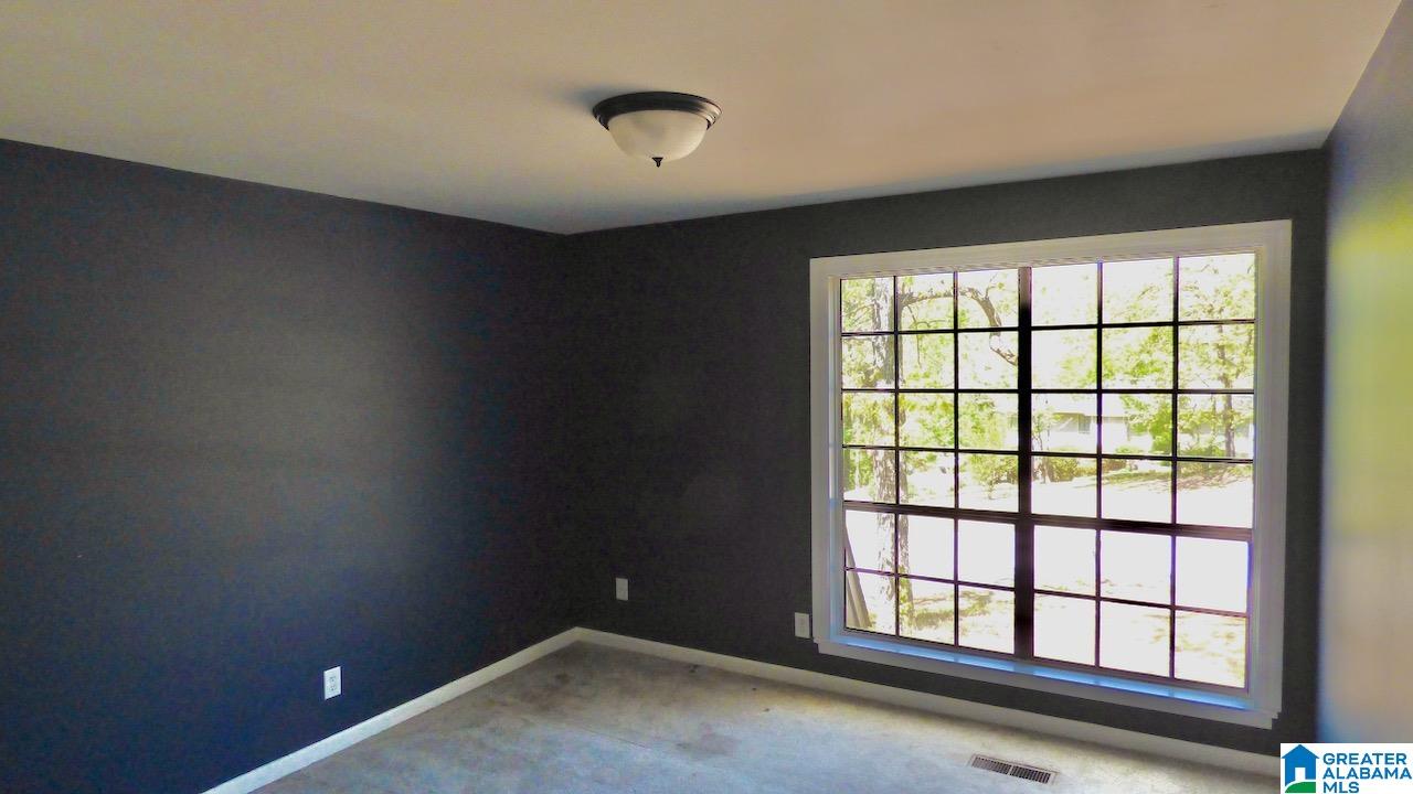 1865 Hamilton Road Pelham, AL 35124 - Photo 8 of 19