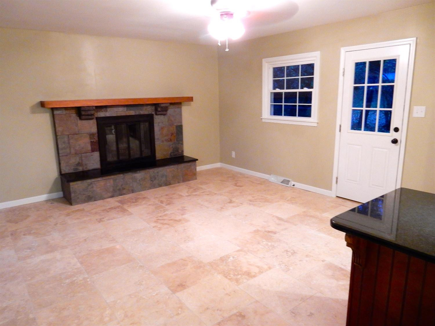 3356 Crown Crest Road Lexington, KY 40517 - Photo 4 of 13 Photo 4