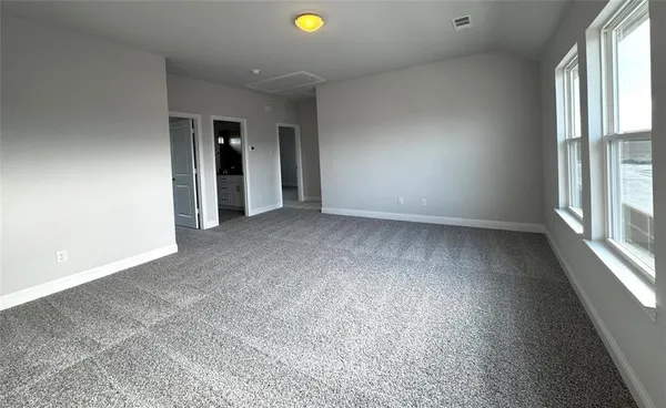 $2,550 | 1204 Sydney Lane, Seagoville, TX 75159