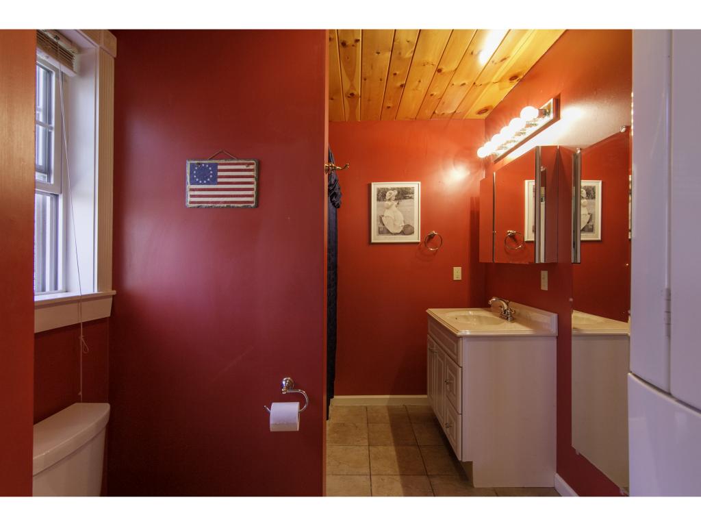 42 Goodbout Road Lincoln, NH 03251 - Photo 31 of 36 Gallery Image 31