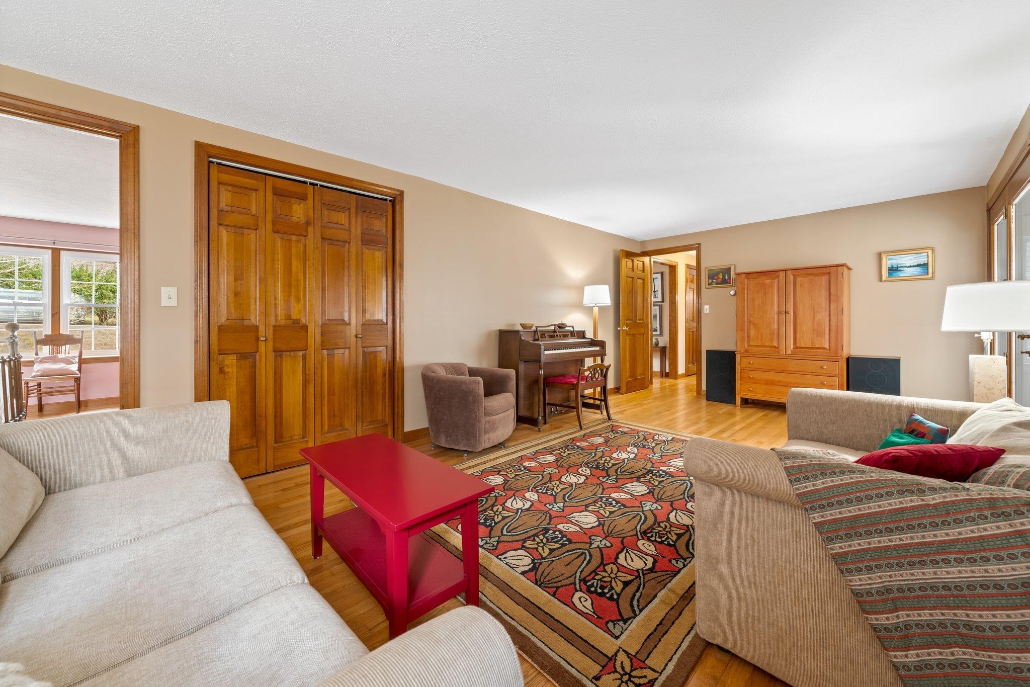 137 Mountain Road Concord, NH 03301 - Photo 12 of 39