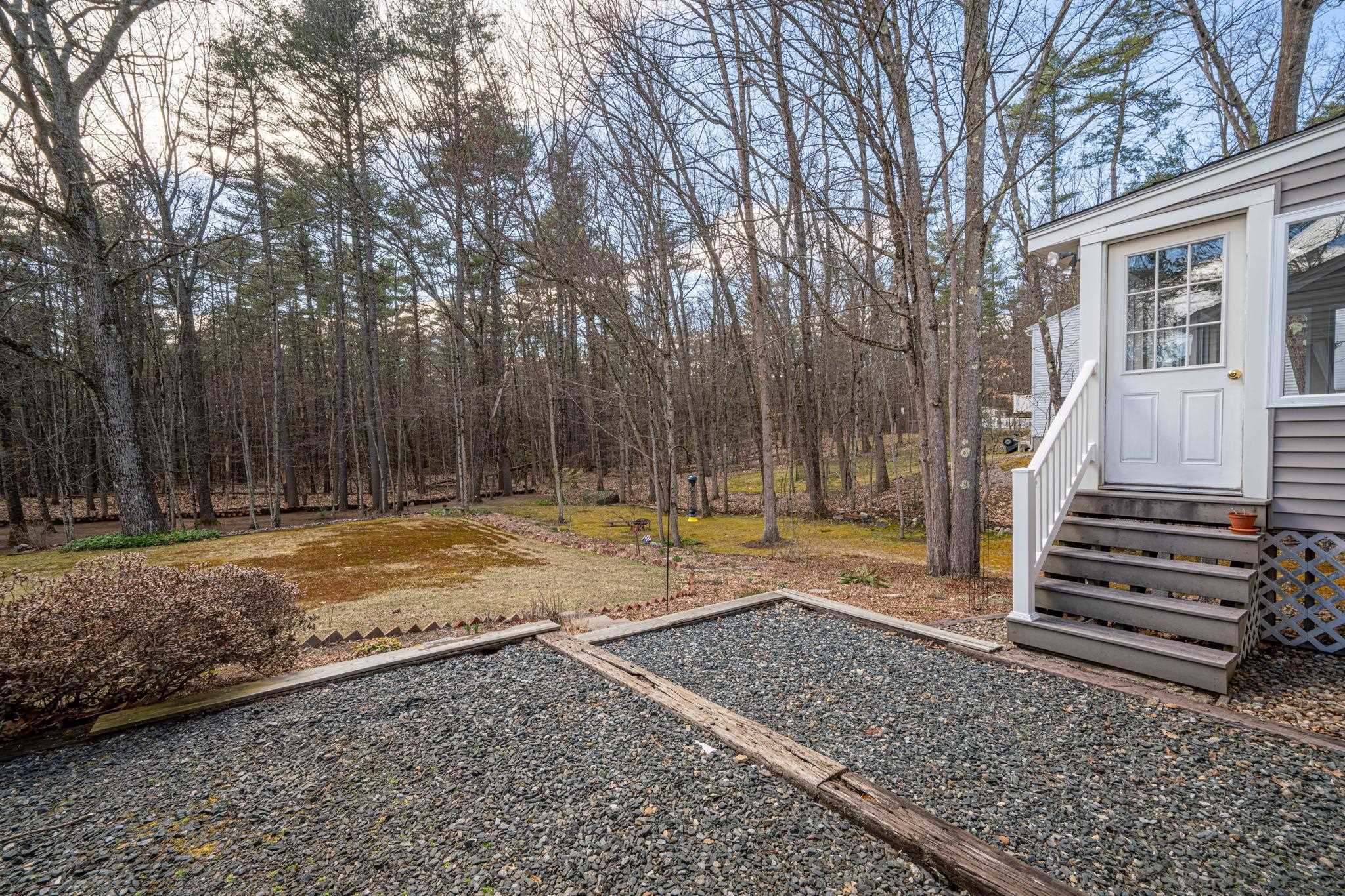 137 Mountain Road Concord, NH 03301 - Photo 30 of 39