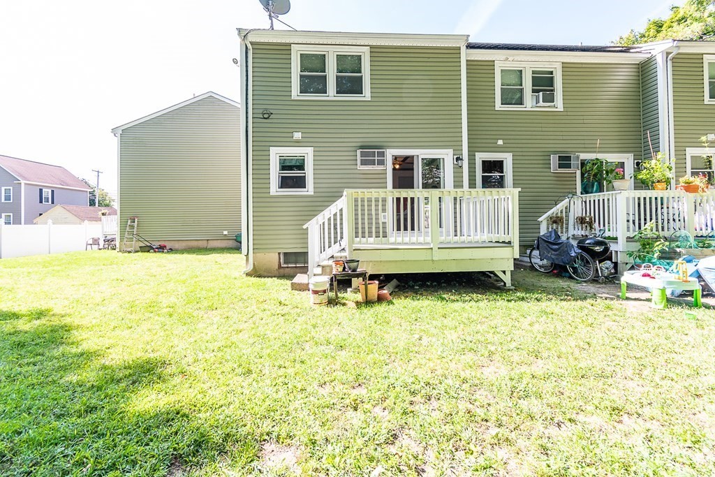 301 Mammoth Road, Unit 6 Lowell, MA 01854 - Photo 10 of 11