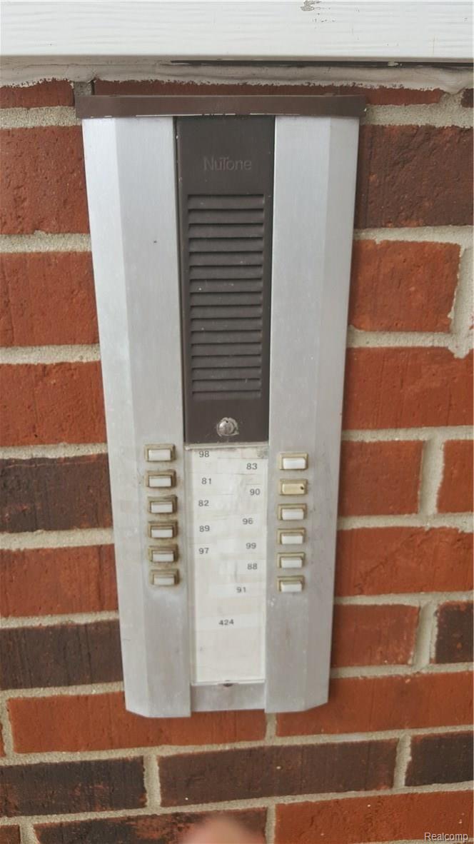 424 Baldwin Avenue, Unit 97 Rochester, MI 48307 - Photo 18 of 30 Baldwin intercom - Copy (3).jpg