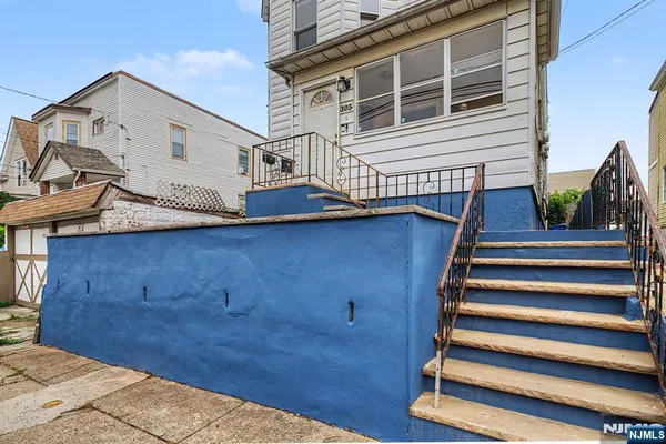 $577,777 | 305 Pacific Street, Paterson, NJ 07503