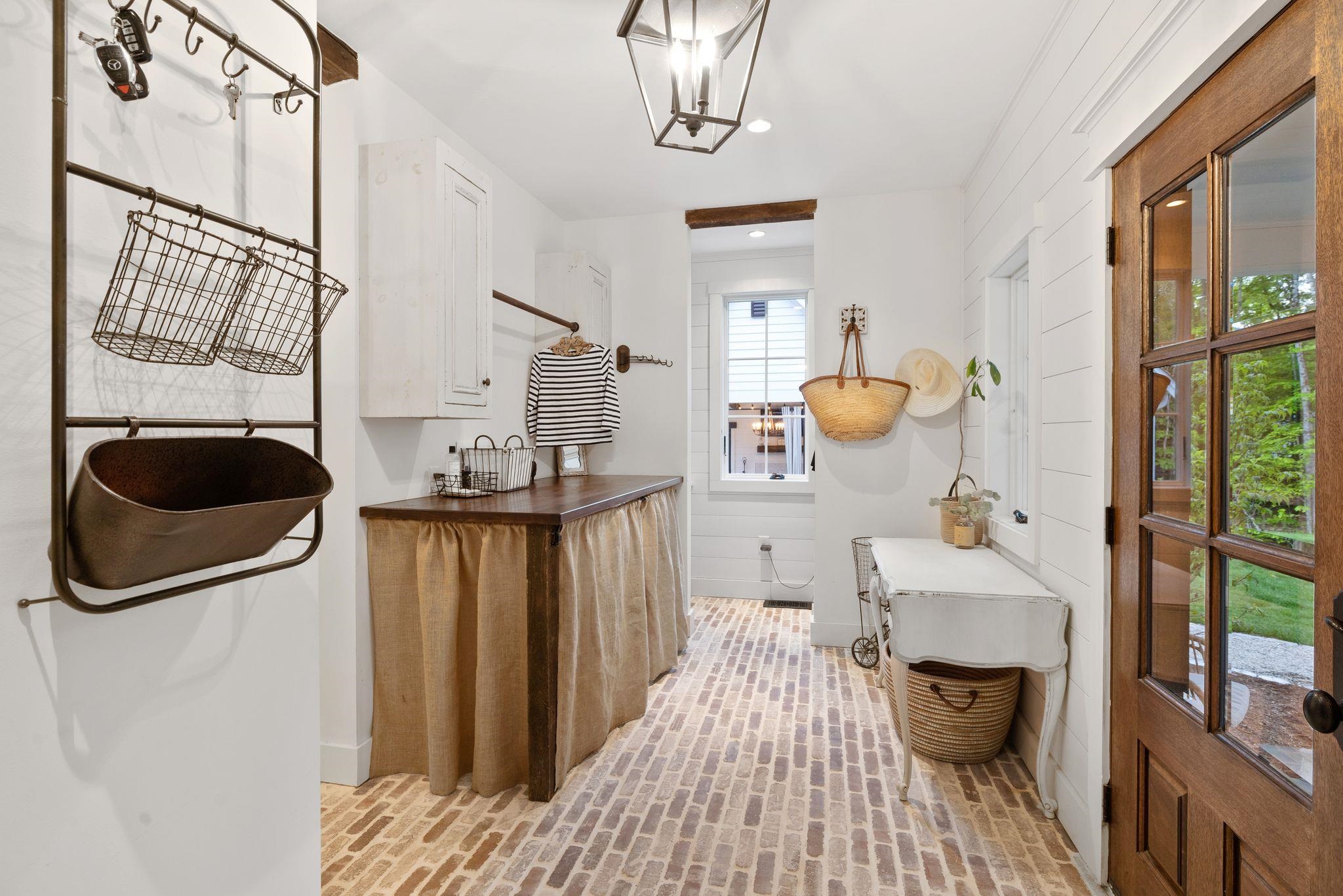 31 Lake Country Road Meredith, NH 03253 - Photo 17 of 40