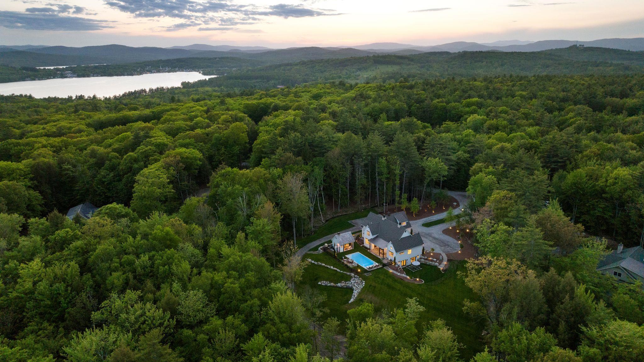 31 Lake Country Road Meredith, NH 03253 - Photo 4 of 40