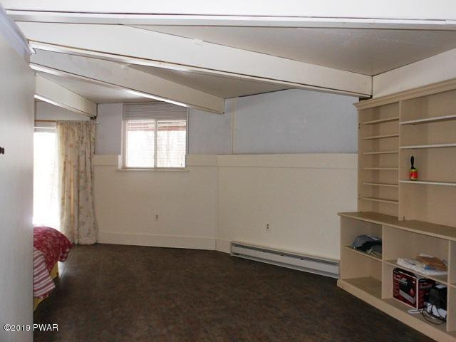 108 Ridge Road Hawley, PA 18428 - Photo 15 of 30