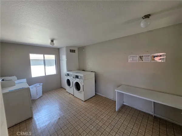 $455,000 | 14405 Cerise Avenue, Unit 13, Hawthorne, CA 90250
