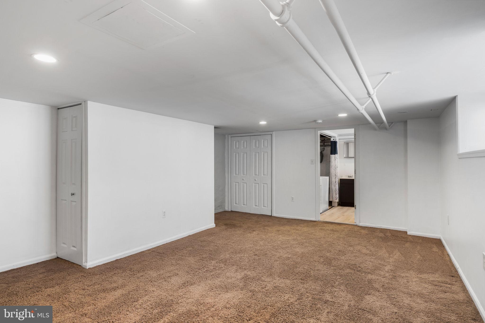 264 Pancoast Avenue Springfield, PA 19064 - Photo 30 of 38 a view of an empty room